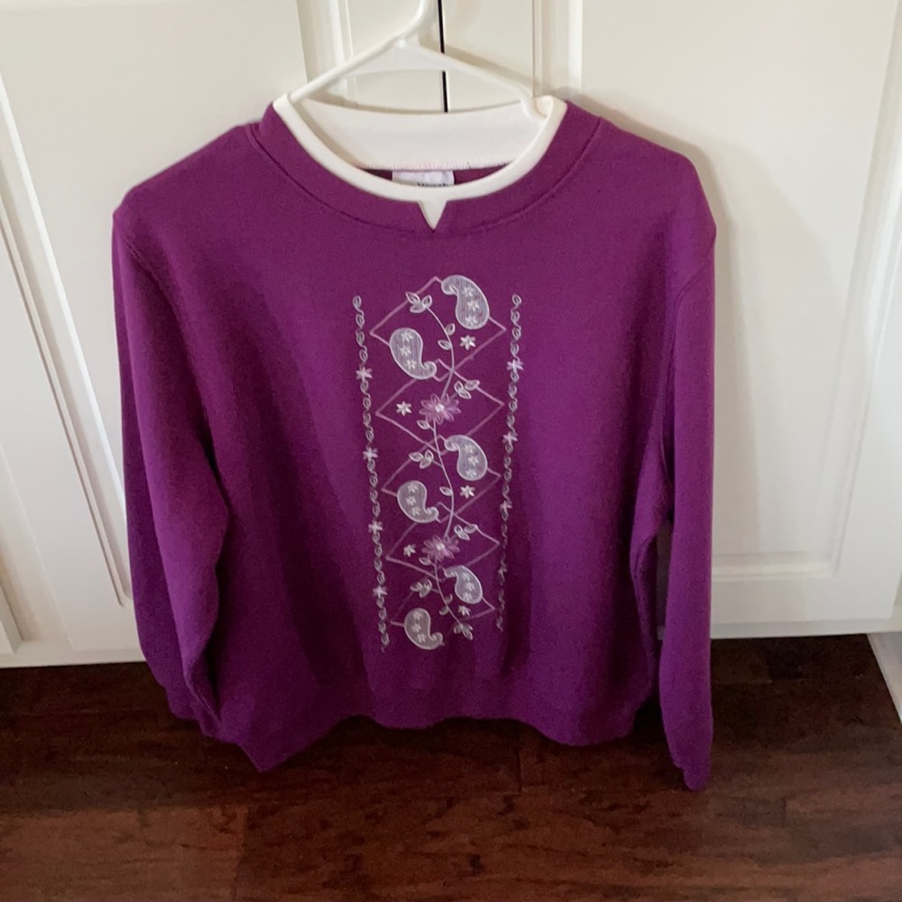 Bon Worth Fleece lined top